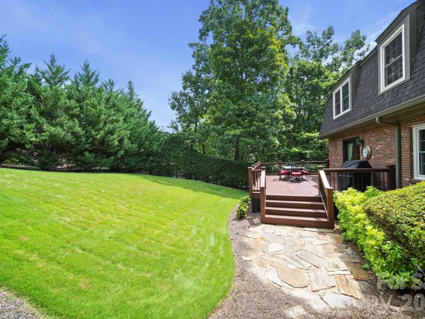 200 Keyhole Court, Cramerton, NC 28032.  MLS# CAR4416630, YatesRealty ID 46154. 