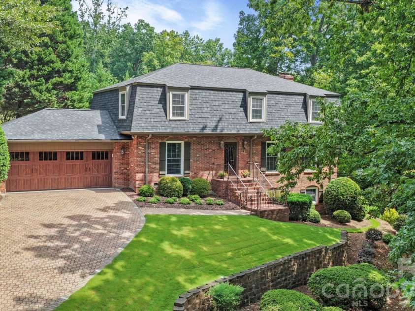 200 Keyhole Court, Cramerton, NC 28032.  MLS# CAR4416630, YatesRealty ID 46154. 
