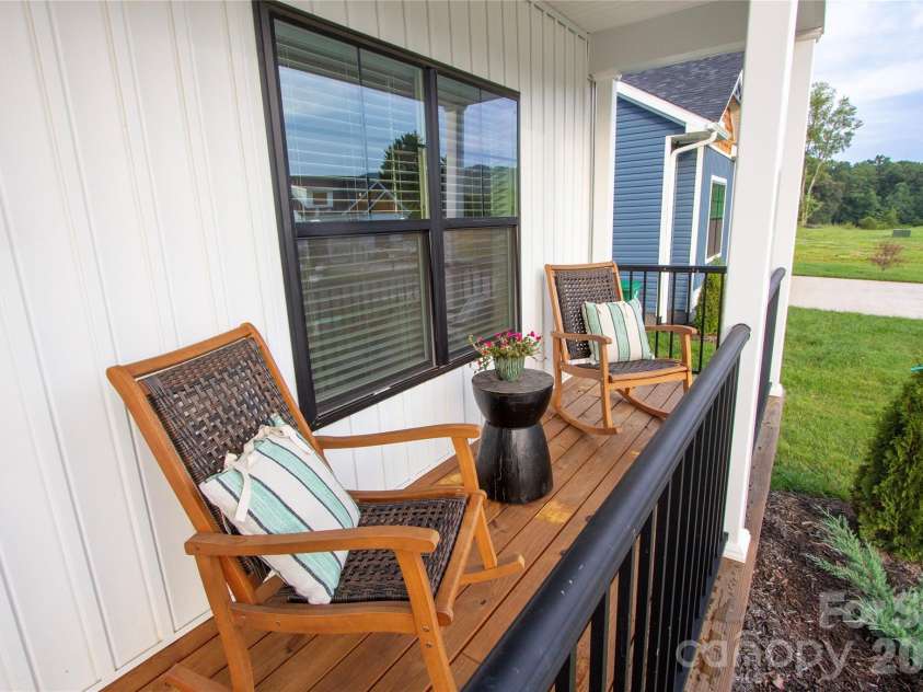 202 Southern Charm Road, Arden, NC 28704.  MLS# CAR4417127, YatesRealty ID 46156. 