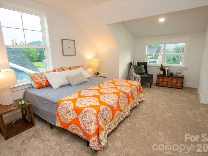 202 Southern Charm Road, Arden, NC 28704.  MLS# CAR4417127, YatesRealty ID 46156. 