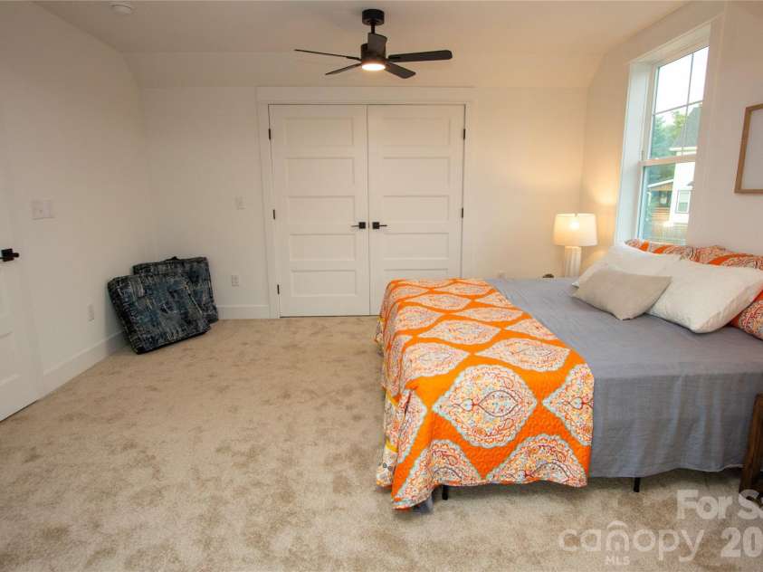 202 Southern Charm Road, Arden, NC 28704.  MLS# CAR4417127, YatesRealty ID 46156. 