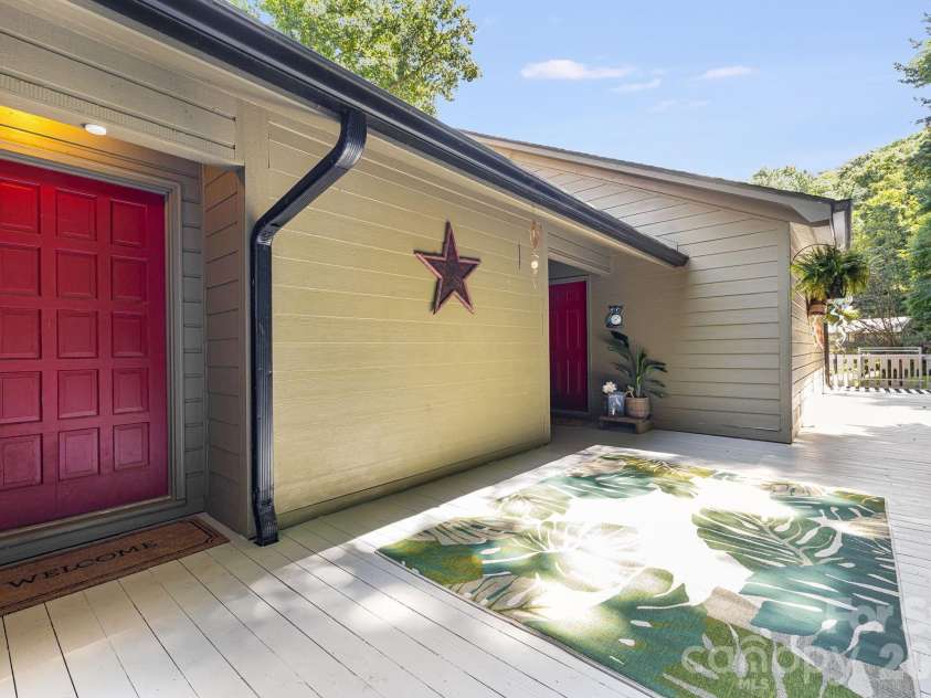 64 Big Spruce Lane, Waynesville, NC 28786.  MLS# CAR4399449, YatesRealty ID 46157. 