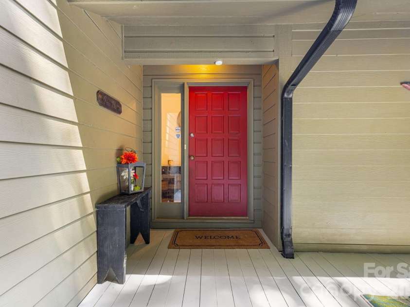 64 Big Spruce Lane, Waynesville, NC 28786.  MLS# CAR4399449, YatesRealty ID 46157. 