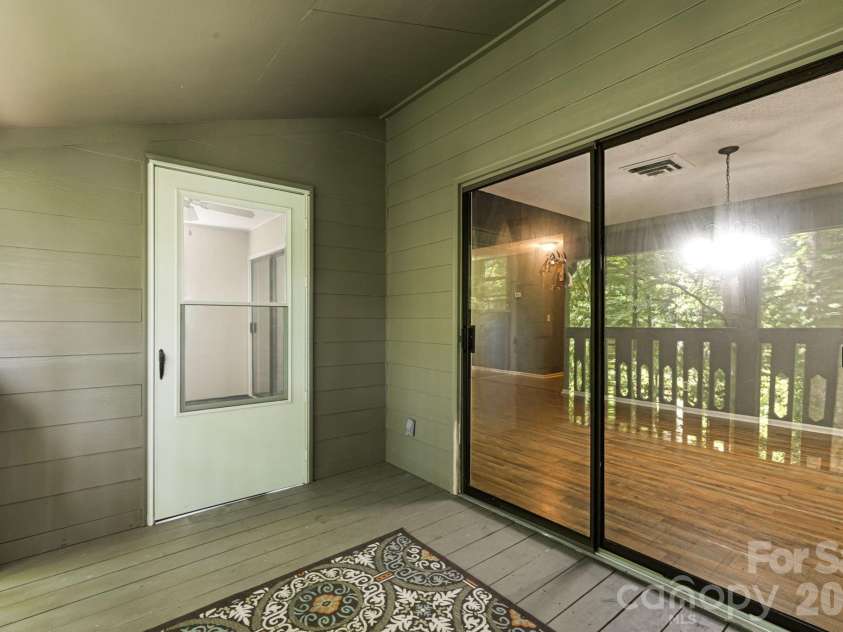 64 Big Spruce Lane, Waynesville, NC 28786.  MLS# CAR4399449, YatesRealty ID 46157. 