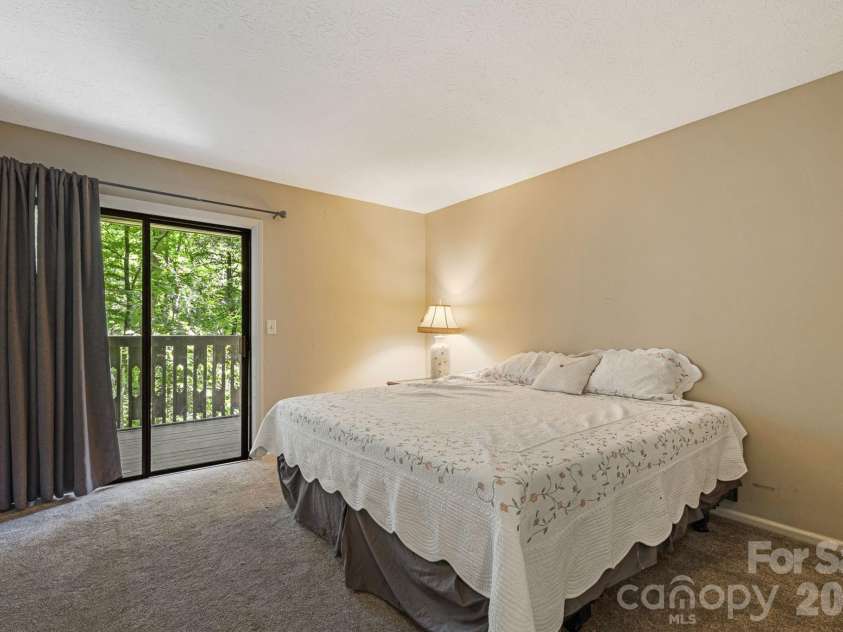 64 Big Spruce Lane, Waynesville, NC 28786.  MLS# CAR4399449, YatesRealty ID 46157. 