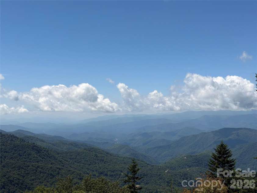 64 Big Spruce Lane, Waynesville, NC 28786.  MLS# CAR4399449, YatesRealty ID 46157. 