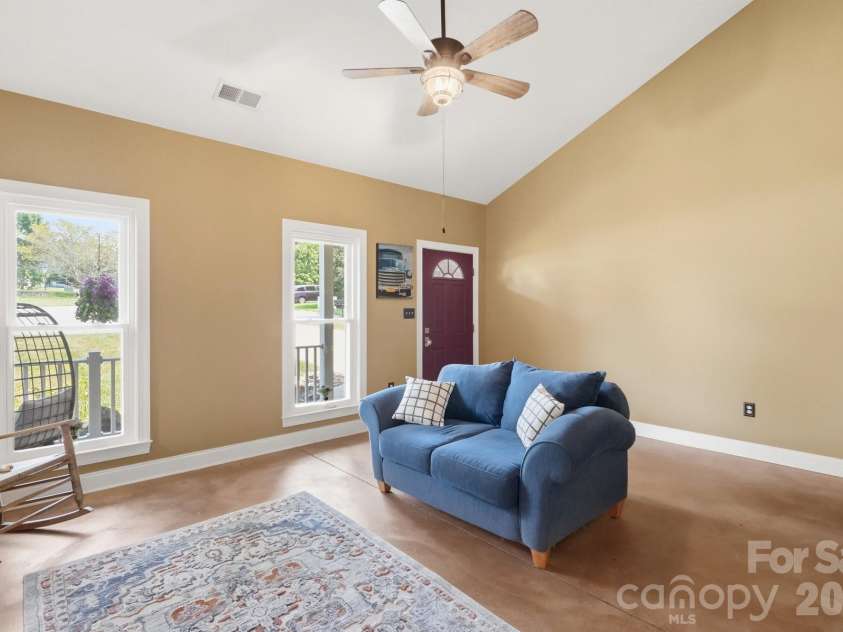 282 Kendra Drive, Concord, NC 28025.  MLS# CAR4414096, YatesRealty ID 46159. 