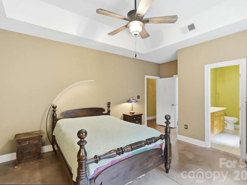 282 Kendra Drive, Concord, NC 28025.  MLS# CAR4414096, YatesRealty ID 46159. 