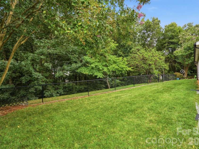 282 Kendra Drive, Concord, NC 28025.  MLS# CAR4414096, YatesRealty ID 46159. 