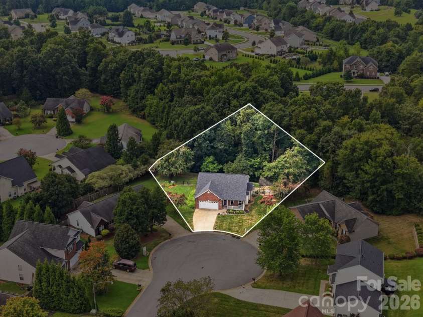 282 Kendra Drive, Concord, NC 28025.  MLS# CAR4414096, YatesRealty ID 46159. Lot Lines are Approximate