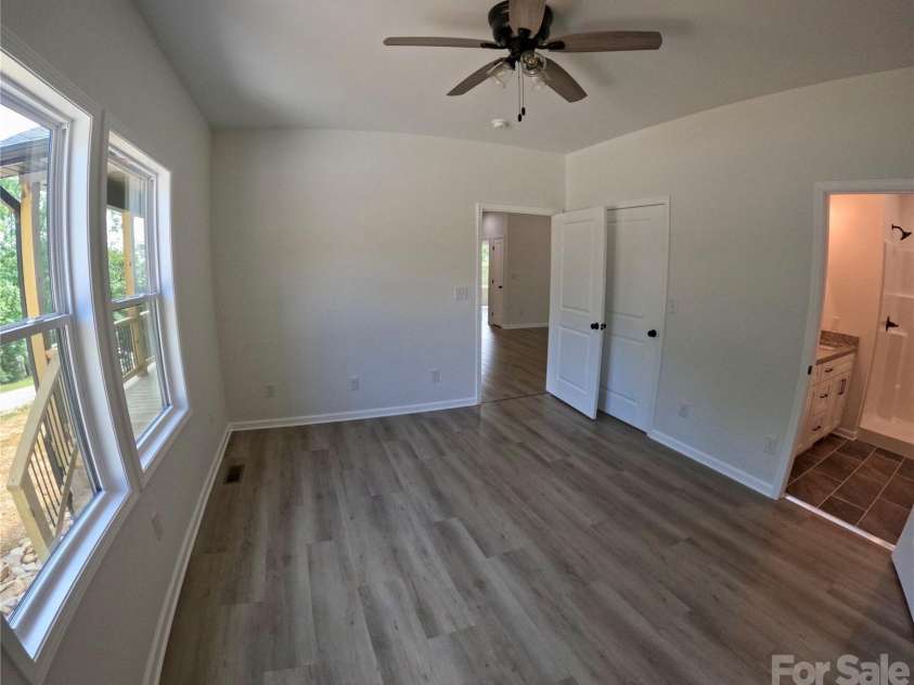 20 Big Sky Drive, Marion, NC 28752.  MLS# CAR4417273, YatesRealty ID 46160. 