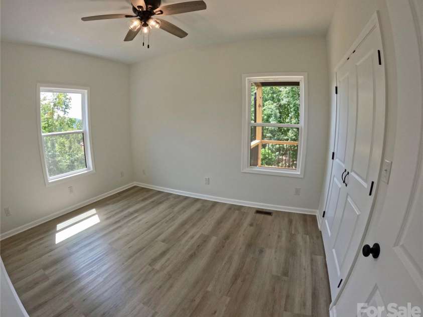 20 Big Sky Drive, Marion, NC 28752.  MLS# CAR4417273, YatesRealty ID 46160. 