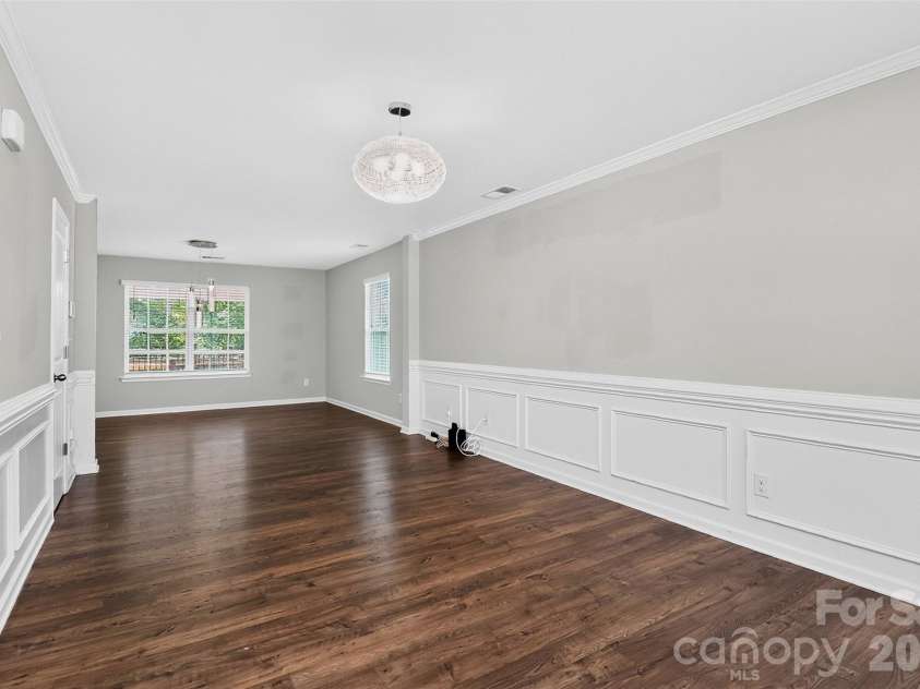 2527 Austyn Joey Drive, Charlotte, NC 28214.  MLS# CAR4404980, YatesRealty ID 46162. 