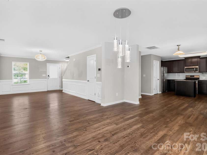 2527 Austyn Joey Drive, Charlotte, NC 28214.  MLS# CAR4404980, YatesRealty ID 46162. 