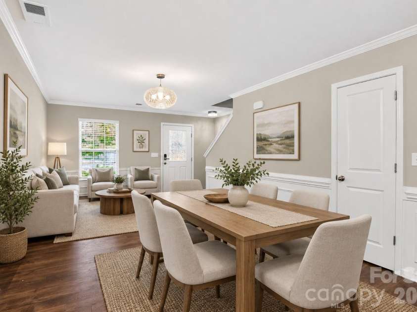 2527 Austyn Joey Drive, Charlotte, NC 28214.  MLS# CAR4404980, YatesRealty ID 46162. Virtually Staged
