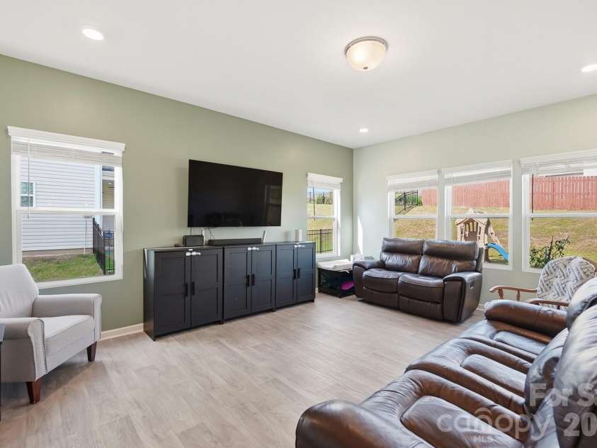404 Babbling Brook Lane, Locust, NC 28097.  MLS# CAR4417275, YatesRealty ID 46165. 