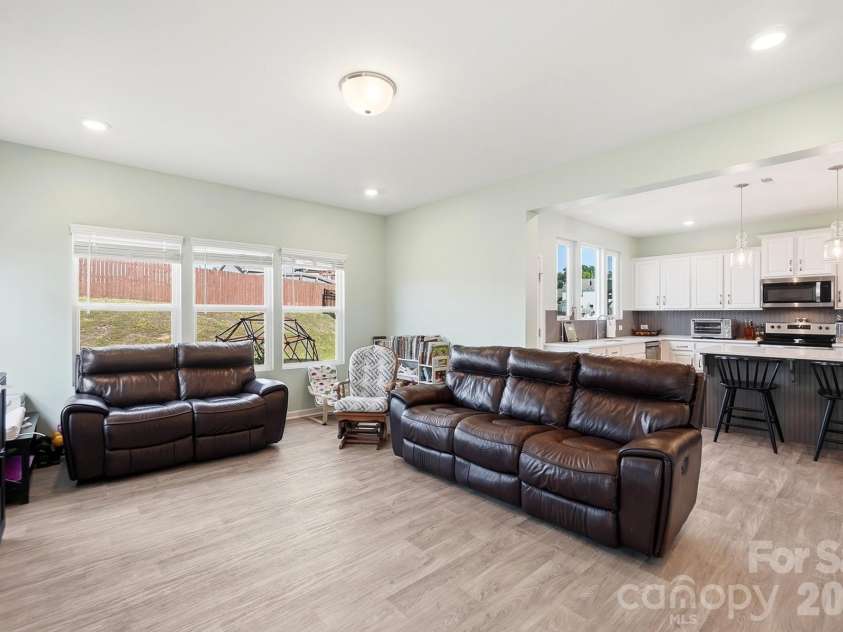 404 Babbling Brook Lane, Locust, NC 28097.  MLS# CAR4417275, YatesRealty ID 46165. 