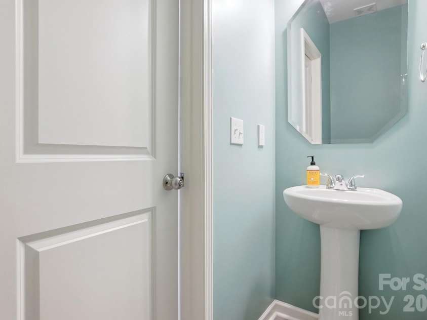 404 Babbling Brook Lane, Locust, NC 28097.  MLS# CAR4417275, YatesRealty ID 46165. 