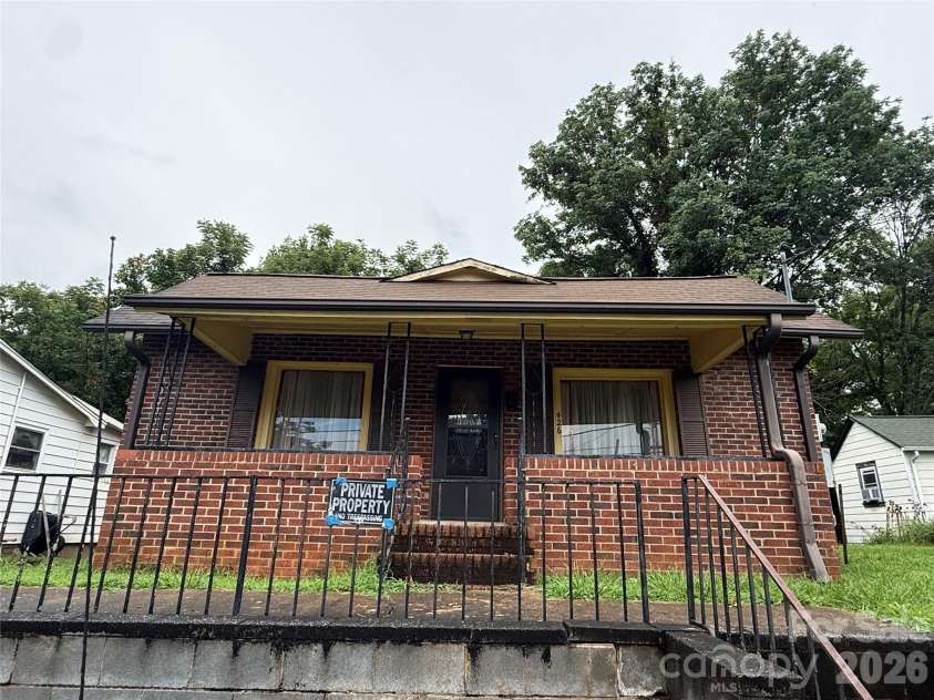 426 Bouchelle Street, Morganton, NC 28655.  MLS# CAR4417290, YatesRealty ID 46168. 