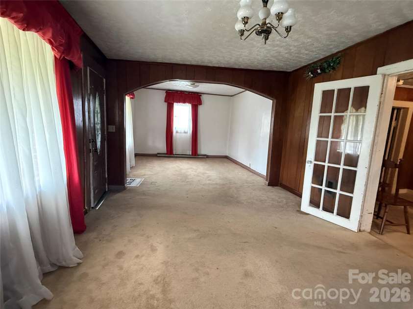 426 Bouchelle Street, Morganton, NC 28655.  MLS# CAR4417290, YatesRealty ID 46168. 