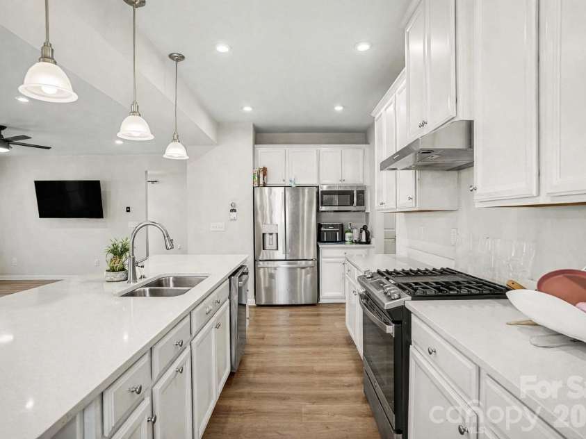 1035 Barnette Farm Lane, Monroe, NC 28110.  MLS# CAR4344877, YatesRealty ID 4617. 