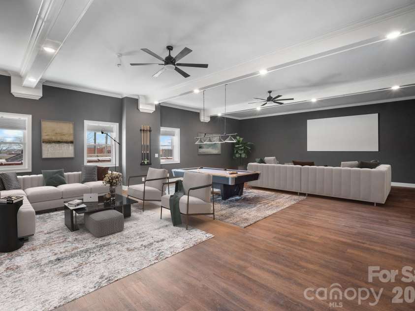 121 Main Street, Lexington, NC 27292.  MLS# CAR4356738, YatesRealty ID 4617. 