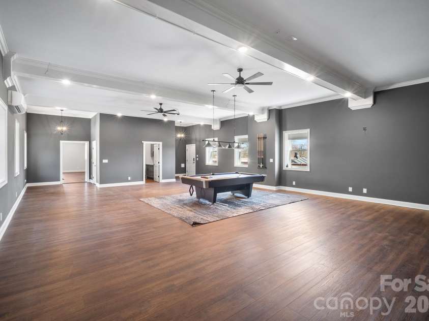 121 Main Street, Lexington, NC 27292.  MLS# CAR4356738, YatesRealty ID 4617. 
