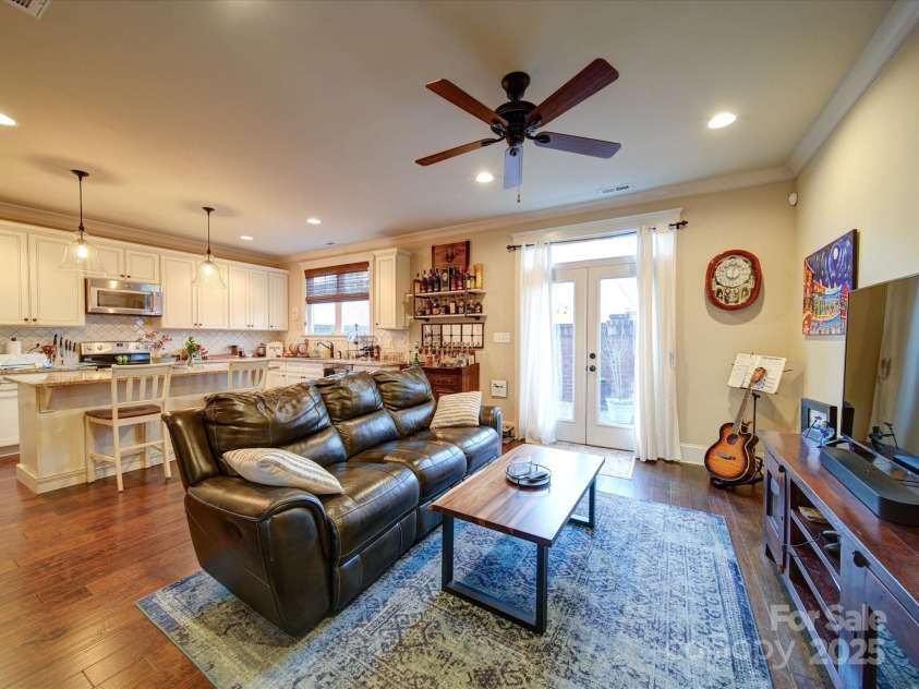 508 Summerfield Place, Belmont, NC 28012.  MLS# CAR4230413, YatesRealty ID 4617. 