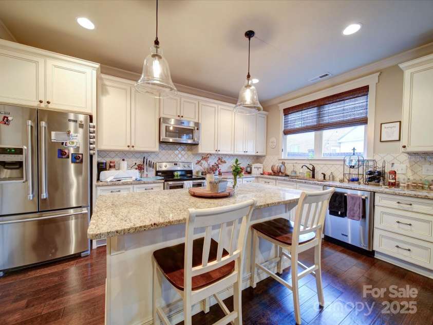 508 Summerfield Place, Belmont, NC 28012.  MLS# CAR4230413, YatesRealty ID 4617. 