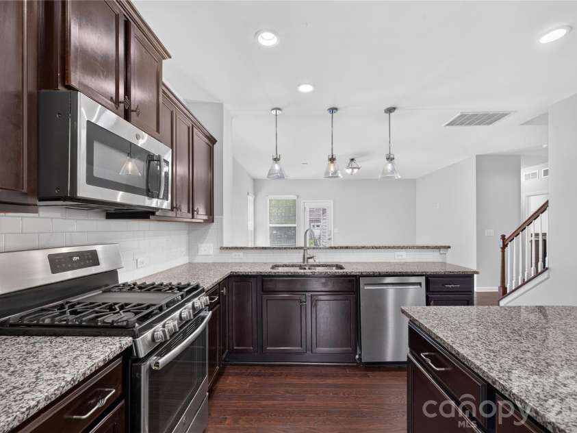 5077 Waterloo Drive, Tega Cay, SC 29708.  MLS# CAR4417245, YatesRealty ID 46170. 