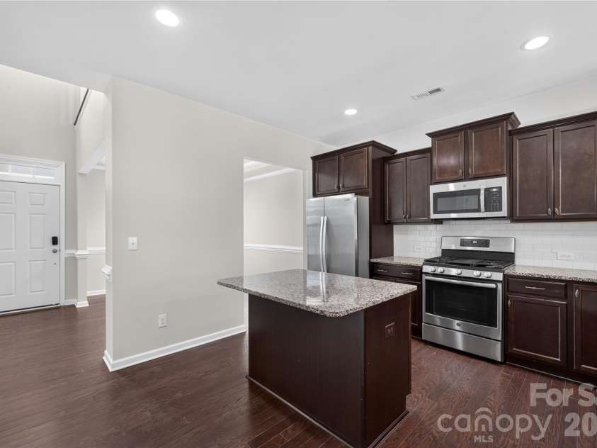 5077 Waterloo Drive, Tega Cay, SC 29708.  MLS# CAR4417245, YatesRealty ID 46170. 