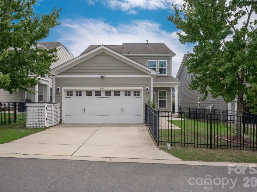 5077 Waterloo Drive, Tega Cay, SC 29708.  MLS# CAR4417245, YatesRealty ID 46170. 