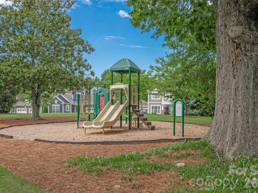 5077 Waterloo Drive, Tega Cay, SC 29708.  MLS# CAR4417245, YatesRealty ID 46170. 