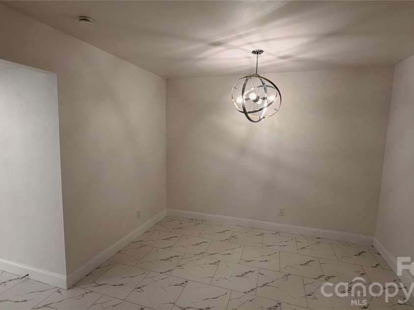 7107 Stonington Lane, Charlotte, NC 28227.  MLS# CAR4416930, YatesRealty ID 46171. Dining room