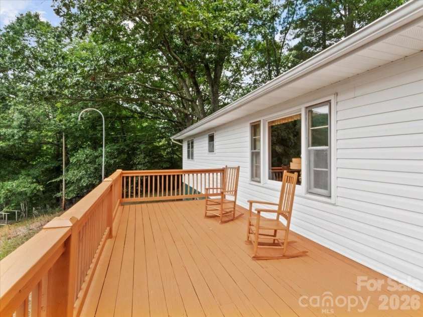198 Florida Hill Drive, Green Mountain, NC 28740.  MLS# CAR4403043, YatesRealty ID 46172. 