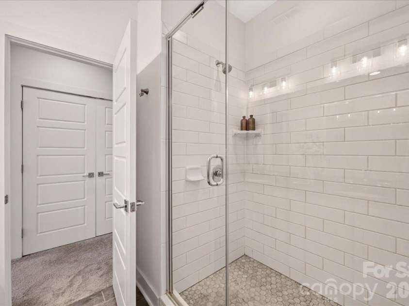 1146 36th Street, Charlotte, NC 28205.  MLS# CAR4417259, YatesRealty ID 46173. 