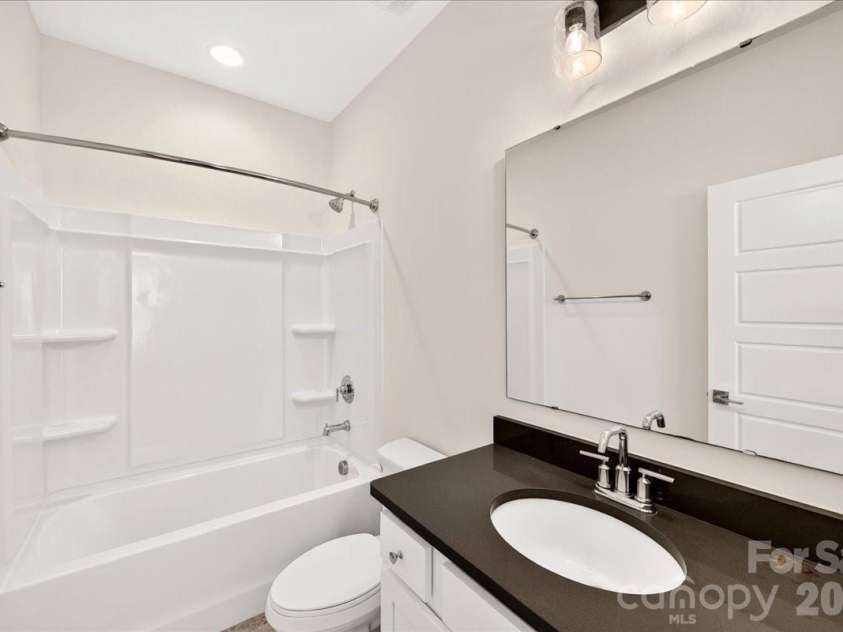 1146 36th Street, Charlotte, NC 28205.  MLS# CAR4417259, YatesRealty ID 46173. 