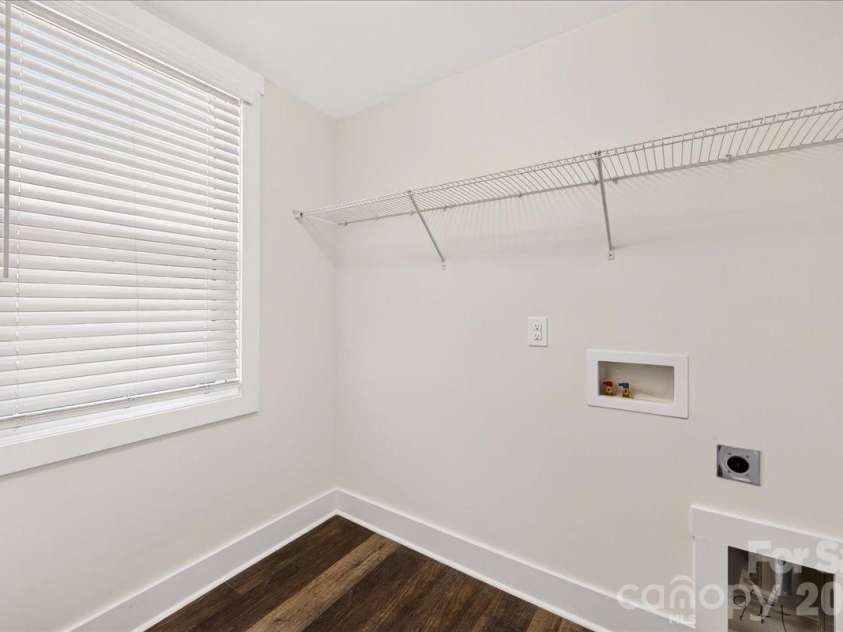1146 36th Street, Charlotte, NC 28205.  MLS# CAR4417259, YatesRealty ID 46173. 