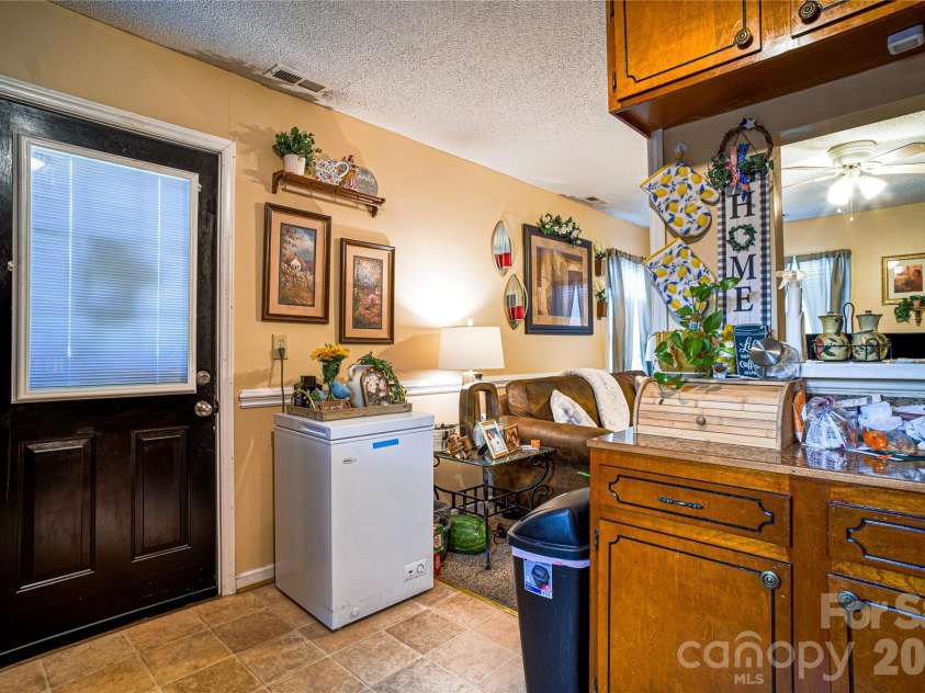 1595 Long Street, Salisbury, NC 28144.  MLS# CAR4414820, YatesRealty ID 46174. Unit A Kitchen
