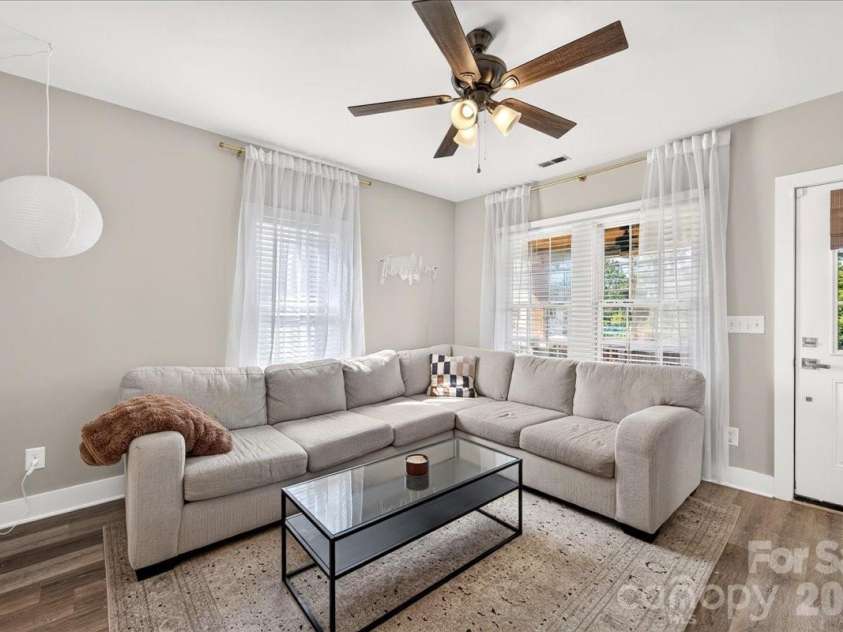 3331 Tuckaseegee Road, Charlotte, NC 28208.  MLS# CAR4417072, YatesRealty ID 46175. 
