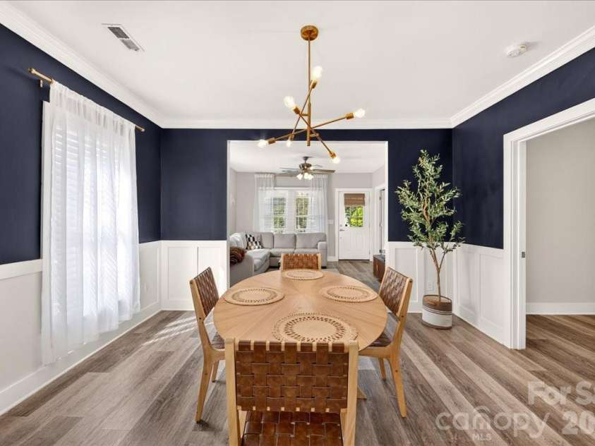 3331 Tuckaseegee Road, Charlotte, NC 28208.  MLS# CAR4417072, YatesRealty ID 46175. 