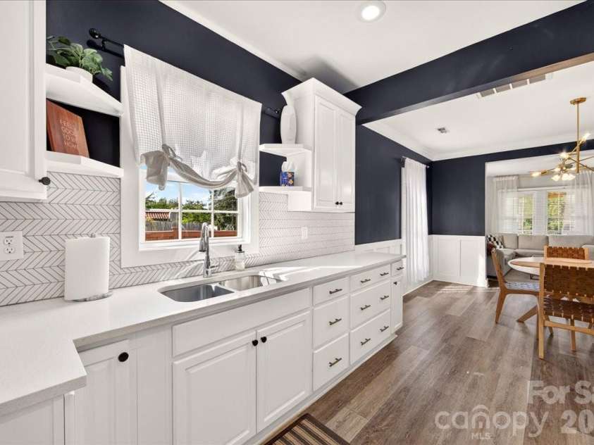 3331 Tuckaseegee Road, Charlotte, NC 28208.  MLS# CAR4417072, YatesRealty ID 46175. 