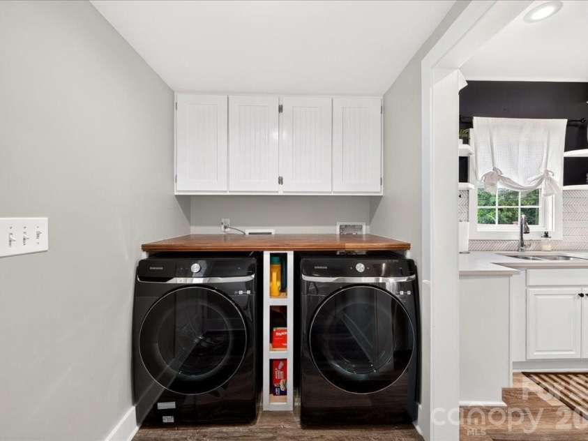 3331 Tuckaseegee Road, Charlotte, NC 28208.  MLS# CAR4417072, YatesRealty ID 46175. 