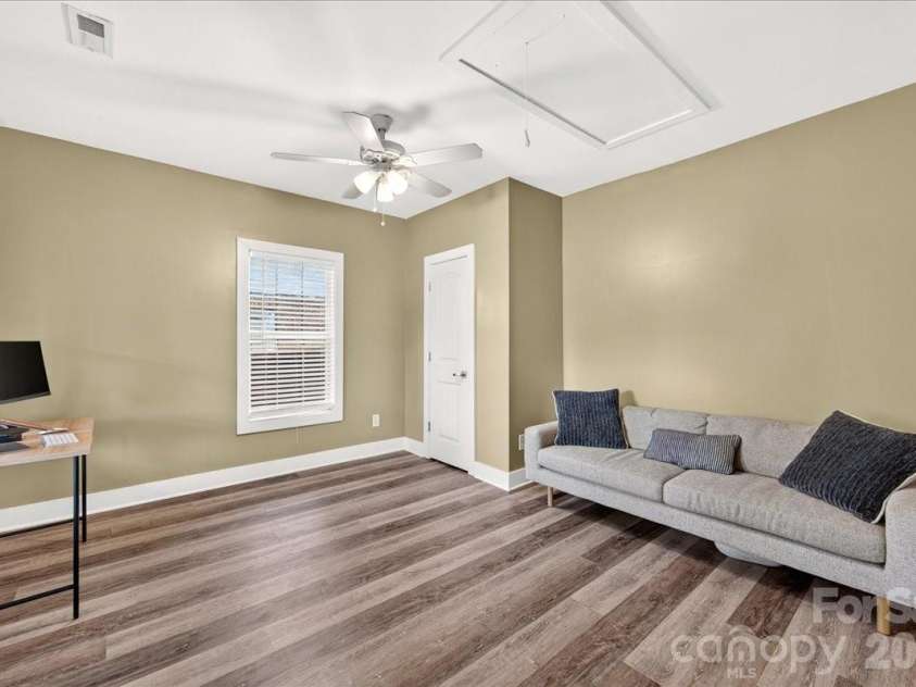 3331 Tuckaseegee Road, Charlotte, NC 28208.  MLS# CAR4417072, YatesRealty ID 46175. 