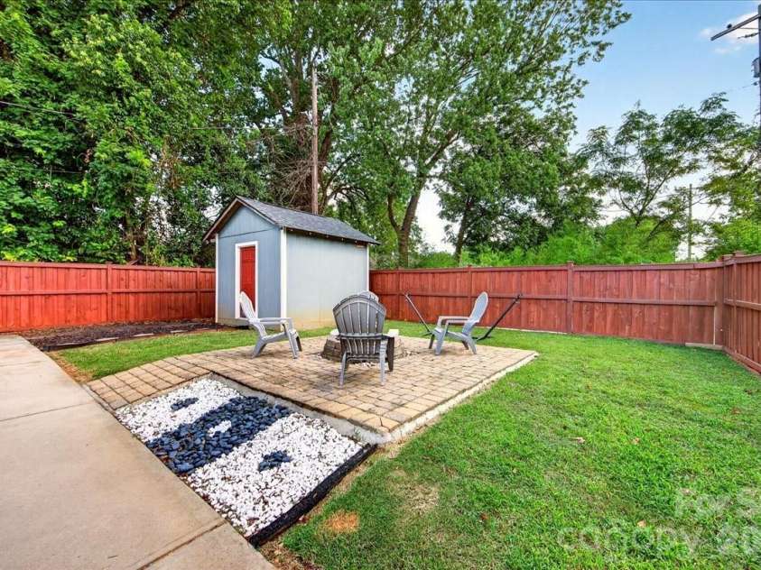 3331 Tuckaseegee Road, Charlotte, NC 28208.  MLS# CAR4417072, YatesRealty ID 46175. 