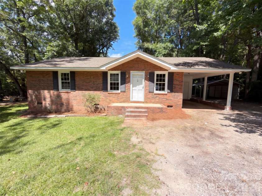 1627 Catoe Road, Lancaster, SC 29720.  MLS# CAR4417308, YatesRealty ID 46178. 