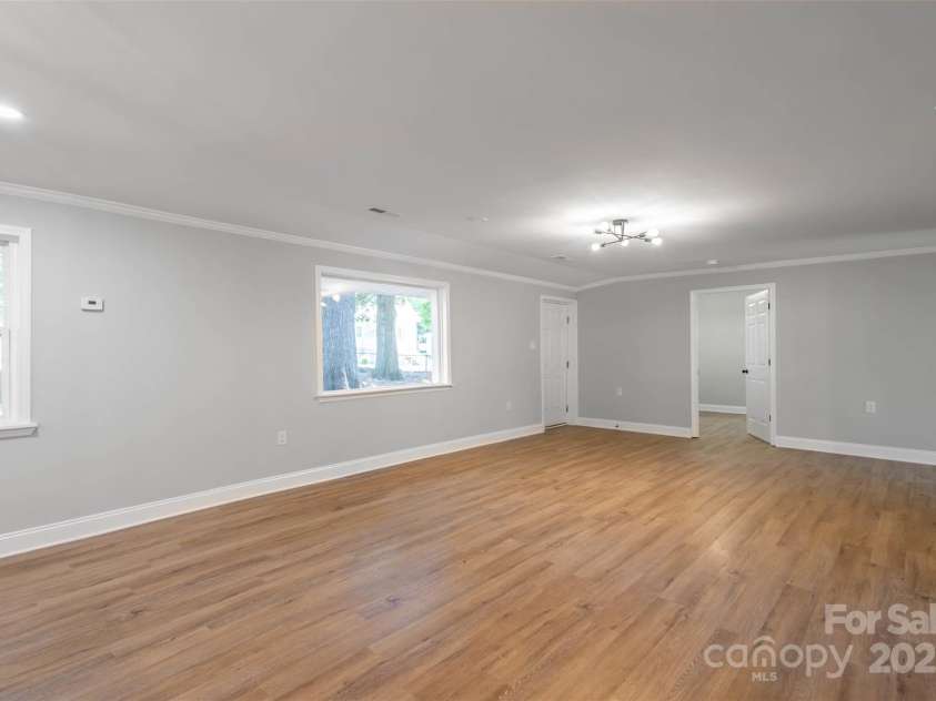 307 Ransom Street, Gastonia, NC 28052.  MLS# CAR4241636, YatesRealty ID 4618. 