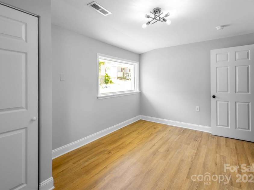 307 Ransom Street, Gastonia, NC 28052.  MLS# CAR4241636, YatesRealty ID 4618. 