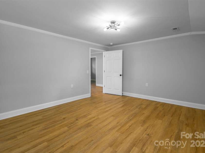 307 Ransom Street, Gastonia, NC 28052.  MLS# CAR4308860, YatesRealty ID 4618. 