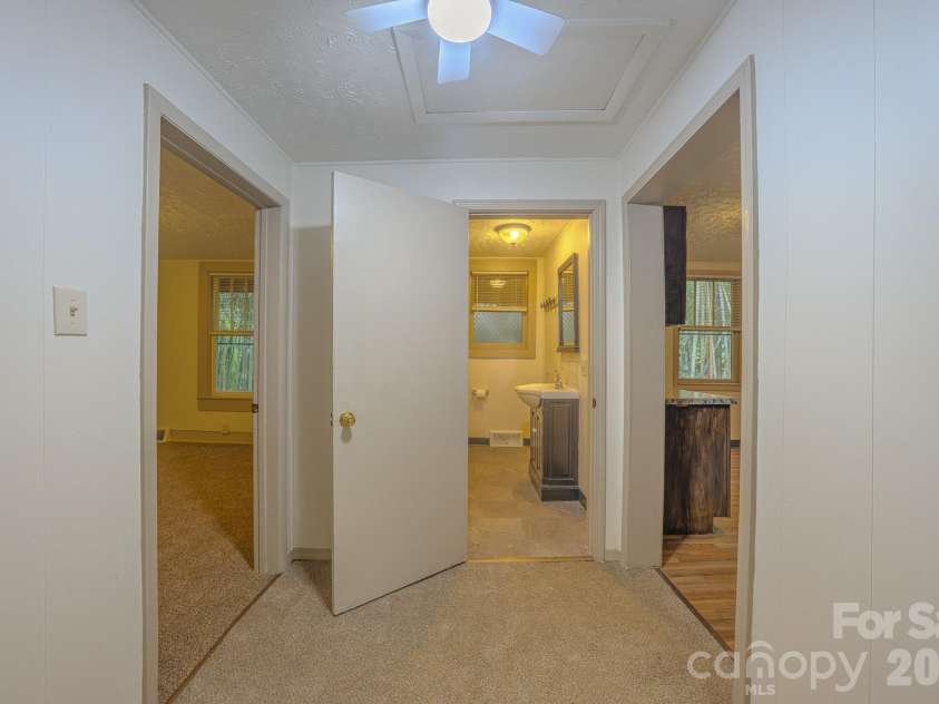 298 State Street, Asheville, NC 28806.  MLS# CAR4416453, YatesRealty ID 46180. 